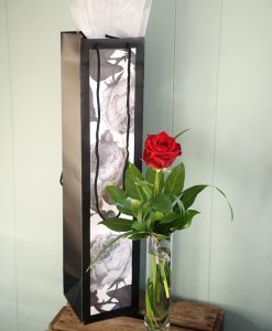 valentines-day-secret-admirer-rose